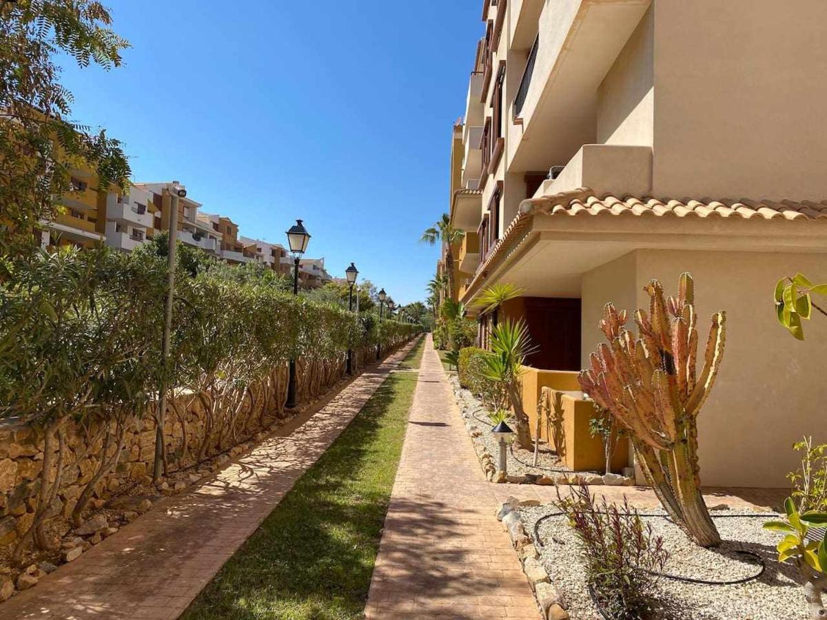 Acogedor Apartamento Al Lado De La Playa Alicante Eksteriør bilde