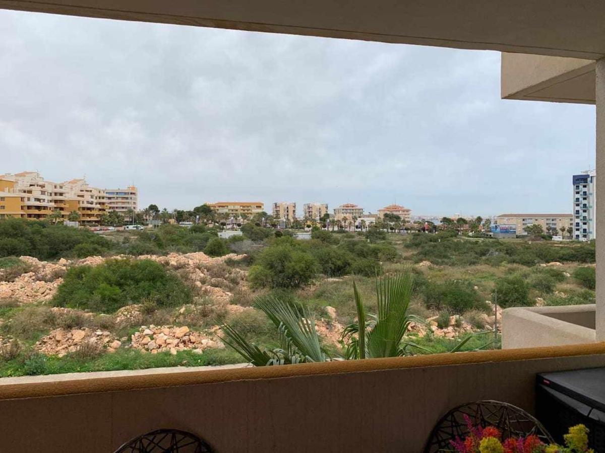 Acogedor Apartamento Al Lado De La Playa Alicante Eksteriør bilde