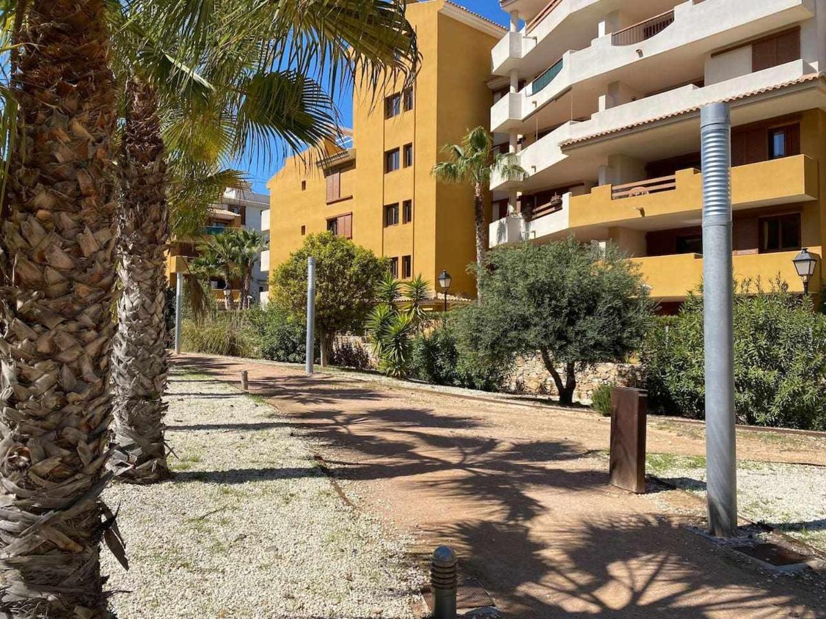 Acogedor Apartamento Al Lado De La Playa Alicante Eksteriør bilde