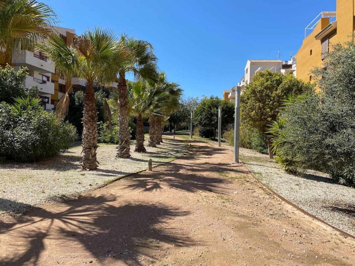 Acogedor Apartamento Al Lado De La Playa Alicante Eksteriør bilde